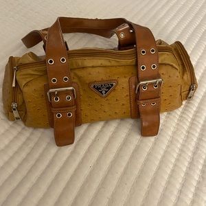 Tan / camel ostrich look purse. Used. PRICE IS FIRM